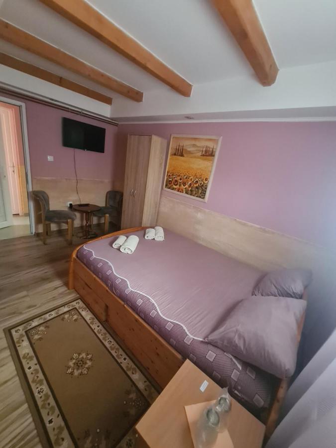 Rooms " Simke " II Subotica Exterior photo
