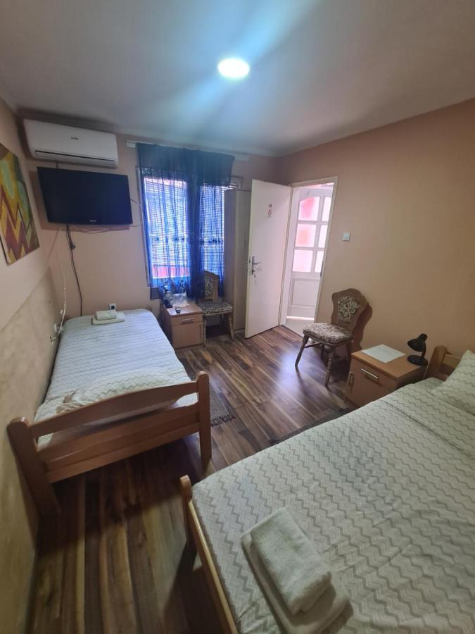 Rooms " Simke " II Subotica Exterior photo